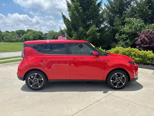 2024 Kia Soul EX