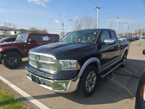 Black Forest Green Pearlcoat 2016 RAM 1500 Laramie