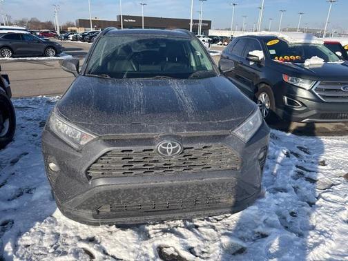 2020 Toyota RAV4 XLE Premium