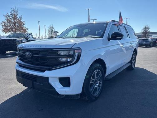2025 Ford Expedition Max Active 4x4