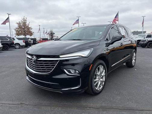 2023 Buick Enclave Premium AWD
