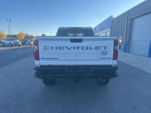 2022 Chevrolet Silverado 2500 Custom