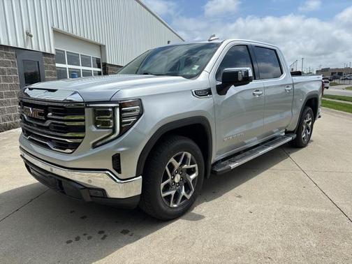 2022 GMC Sierra 1500 SLT