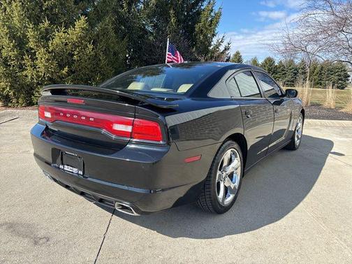 2011 Dodge Charger Base
