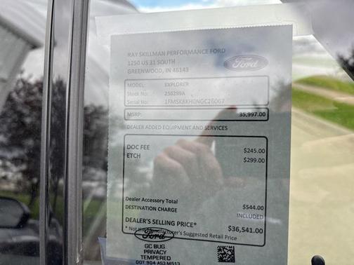 2022 Ford Explorer ST-Line
