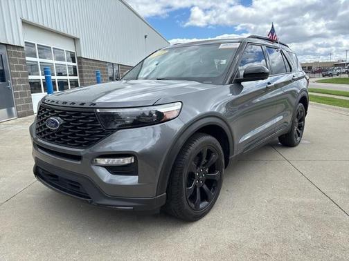 2022 Ford Explorer ST-Line
