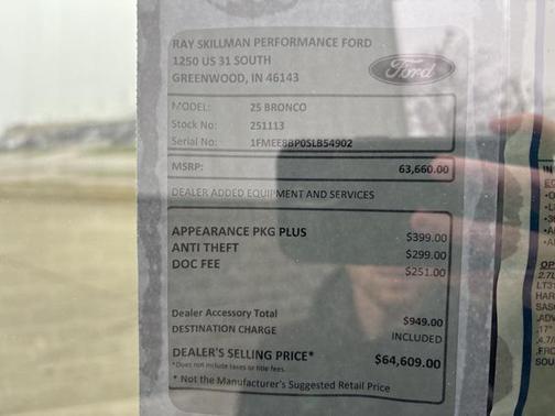 2025 Ford Bronco Outer Banks