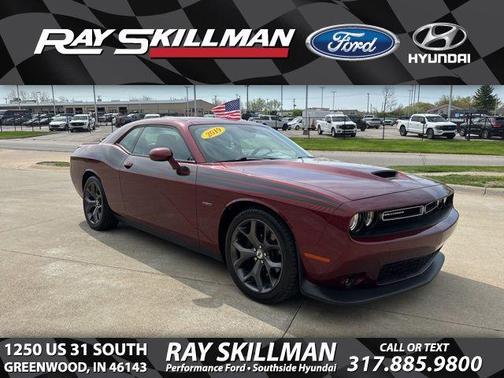 Octane Red Pearlcoat 2019 Dodge Challenger R/T