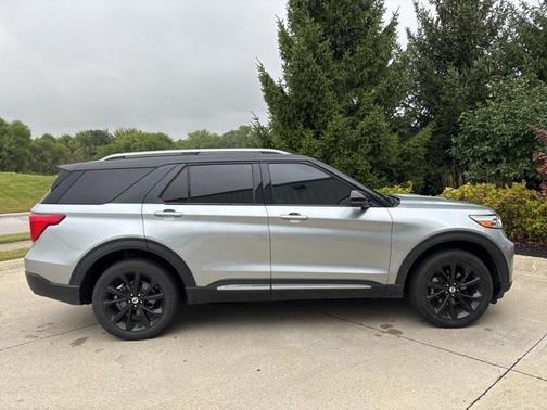 2022 Ford Explorer Platinum