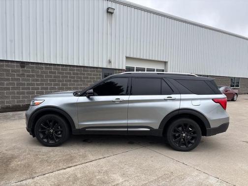 2022 Ford Explorer Platinum