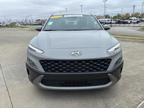 2023 Hyundai KONA SE