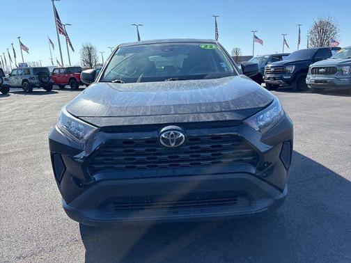 2022 Toyota RAV4 LE