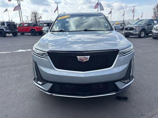 2025 Cadillac XT6 Sport AWD