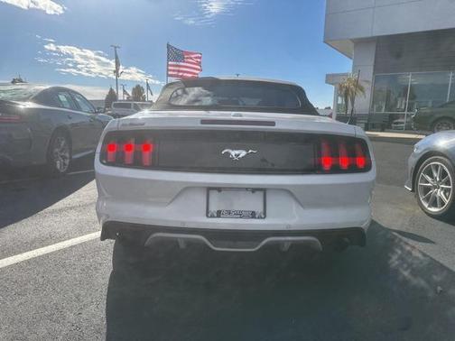 2017 Ford Mustang EcoBoost Premium