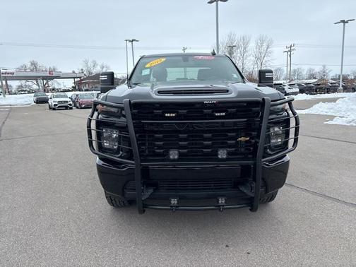 2022 Chevrolet Silverado 2500 Custom