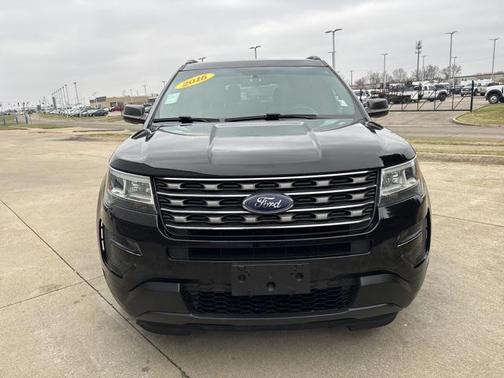 2016 Ford Explorer Base