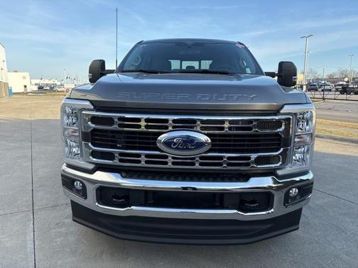 2025 Ford F-250 XLT