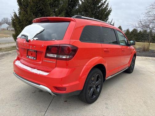 2018 Dodge Journey Crossroad
