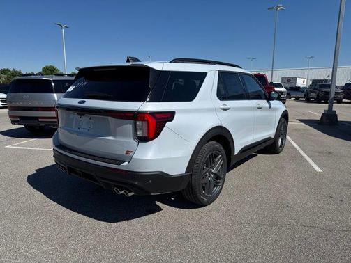 Space White Metallic 2026 Ford Explorer ST