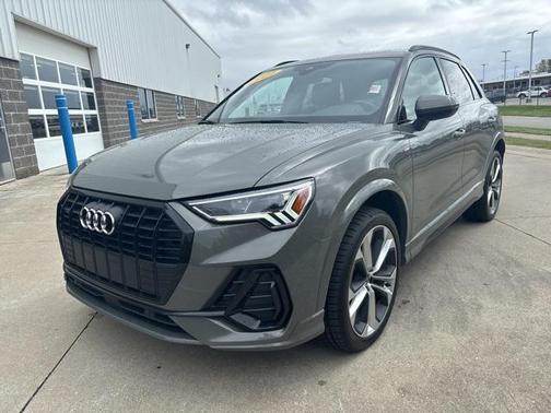 2021 Audi Q3 45 S line Premium Plus