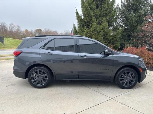 2022 Chevrolet Equinox AWD RS