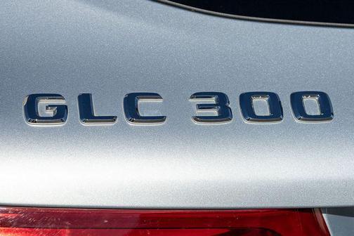 2016 Mercedes-Benz GLC 300 Base