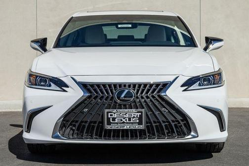 2025 Lexus ES 300h Base