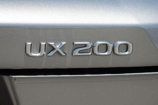 2020 Lexus UX 200 Base