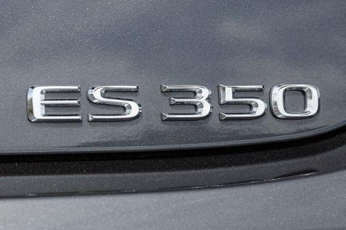 Cloudburst Gray 2024 Lexus ES 350 F Sport