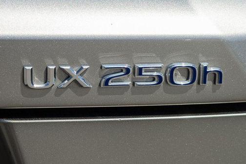 2022 Lexus UX 250h Base