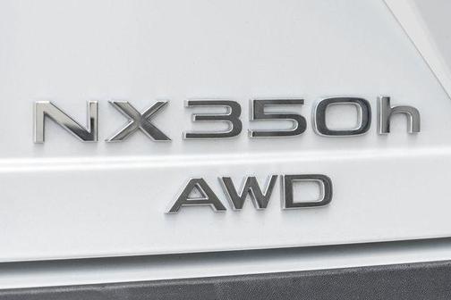 Eminent White Pearl 2024 Lexus NX 350h Premium