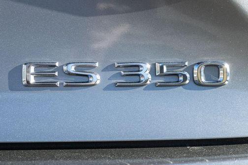 2018 Lexus ES 350 Base