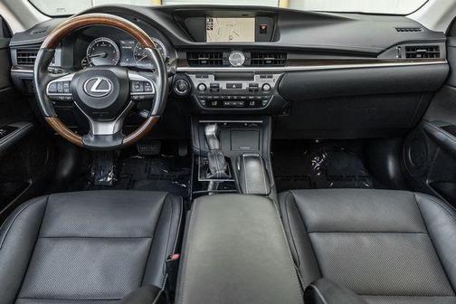 2017 Lexus ES 350 Base