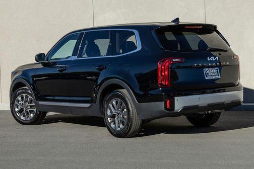2024 Kia Telluride LX