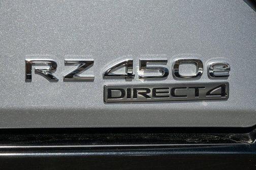 2023 Lexus RZ 450e Luxury