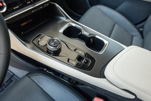 2025 Lexus RZ 300e 300e