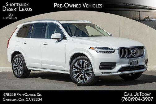 2020 Volvo XC90 T5 Momentum