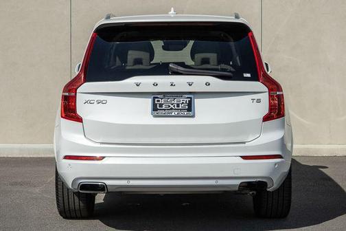 2020 Volvo XC90 T5 Momentum