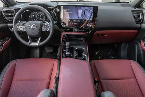 2025 Lexus NX 350h Premium