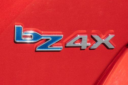 2024 Toyota bZ4X Limited