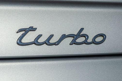 Polar Silver Metallic 2004 Porsche 911 Turbo