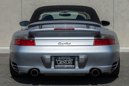 Polar Silver Metallic 2004 Porsche 911 Turbo