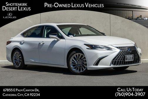 2025 Lexus ES 300h Luxury