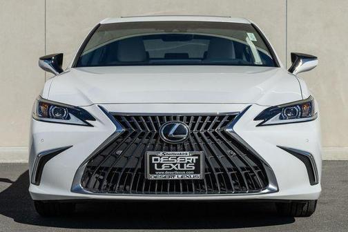 2025 Lexus ES 300h Base