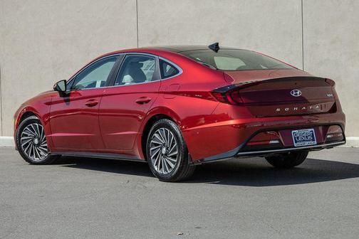 2023 Hyundai SONATA Hybrid Limited