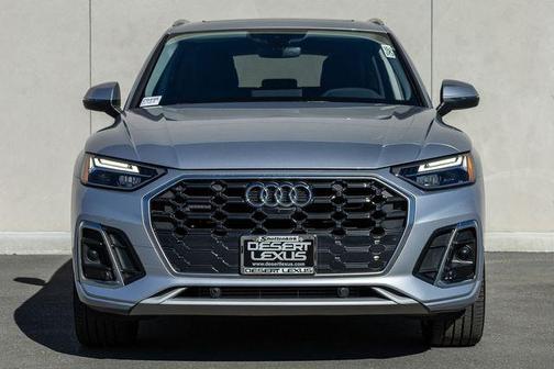 2022 Audi Q5 45 S line Premium Plus