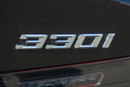 2021 BMW 330 i