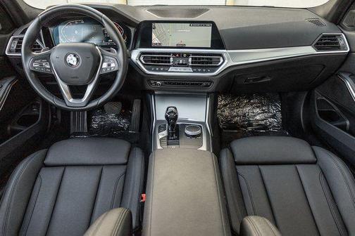 2021 BMW 330 i