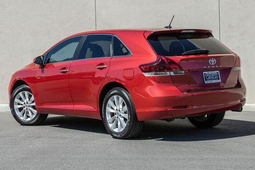 Barcelona Red Metallic 2013 Toyota Venza XLE