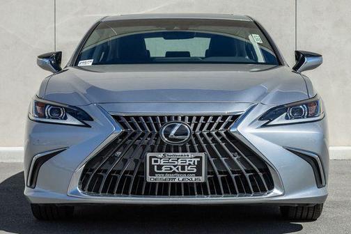 2025 Lexus ES 300h Base